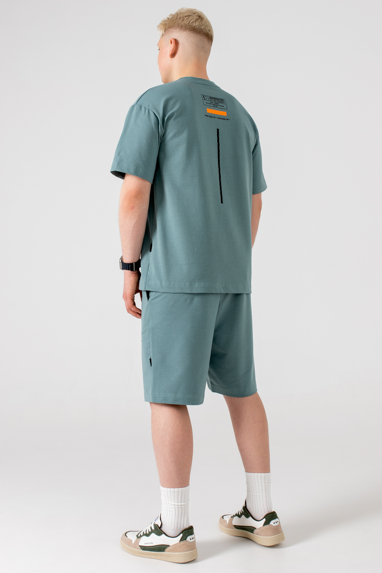 Костюм (48 сине-зеленый)