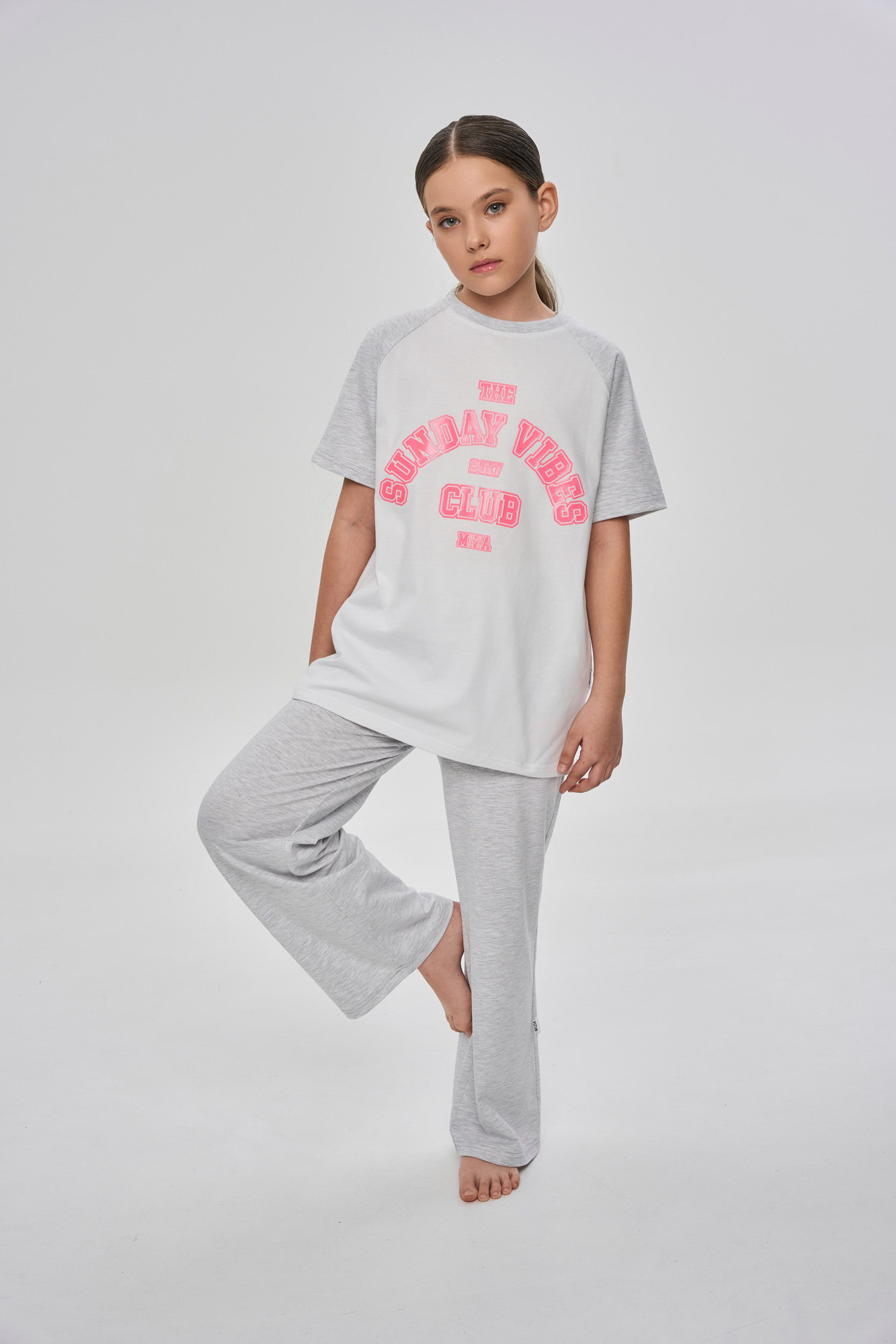 Футболка удлиненная SUNDAY CLUB  (134 молочный)