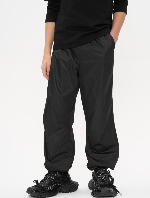 Брюки из курточной ткани 