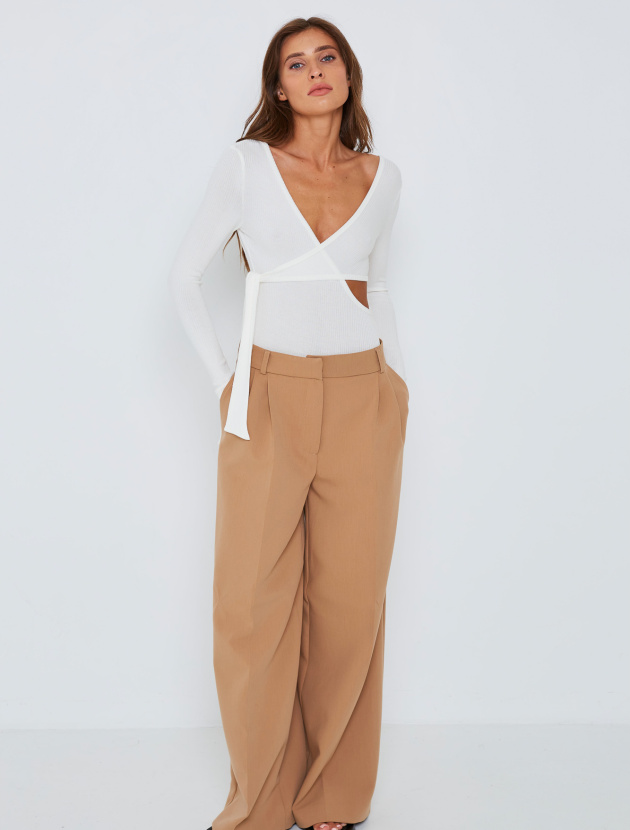 Боди с длинным рукавом (со съемной деталью)