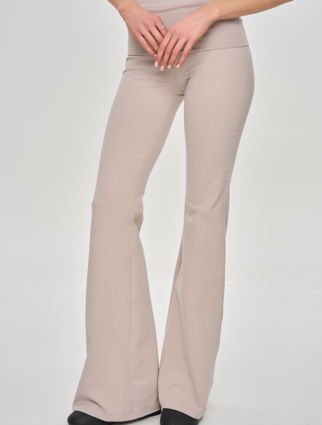 Легинсы "клеш" Slim