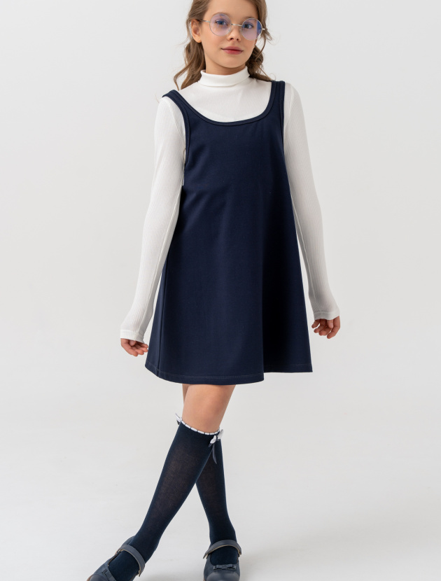 Сарафан с декоративным элементом на спине