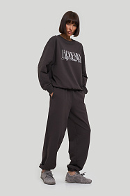 Костюм с джоггерами