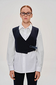 Укороченный жилет ассиметричного кроя Укороченный жилет ассиметричного кроя