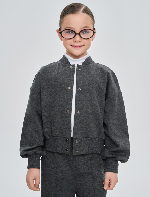 Укороченный бомбер на кнопках