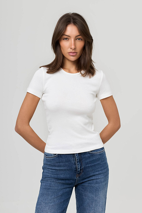 Футболка силуэта Slim