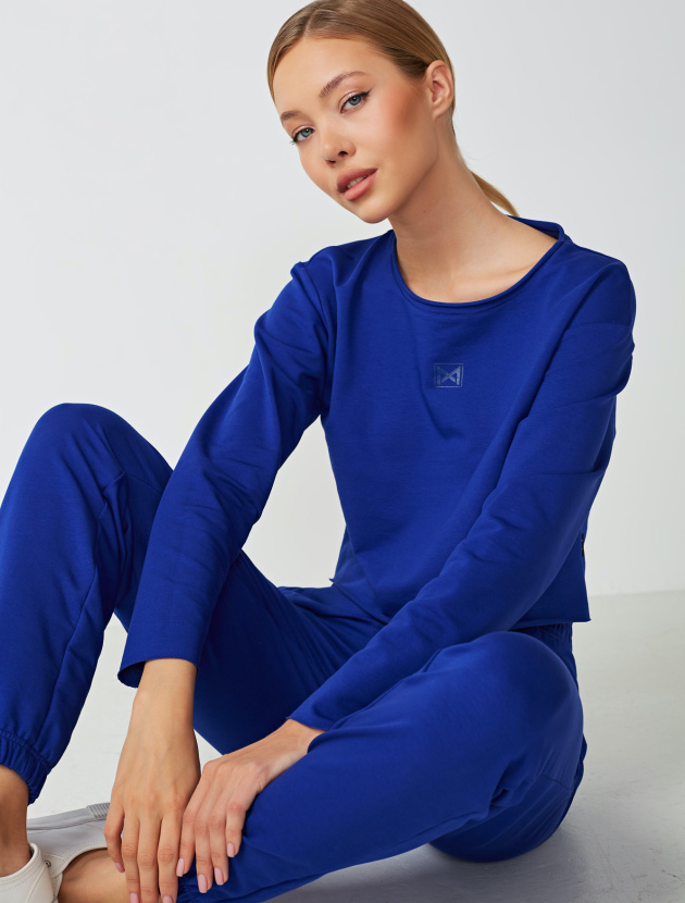 Свитшот с необработанным краем