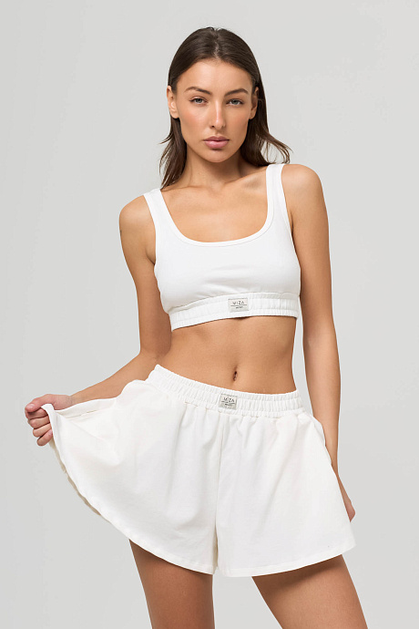 Комплект с шортиками из футера