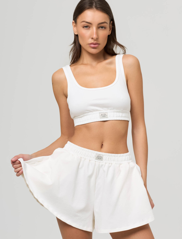 Комплект с шортиками из футера