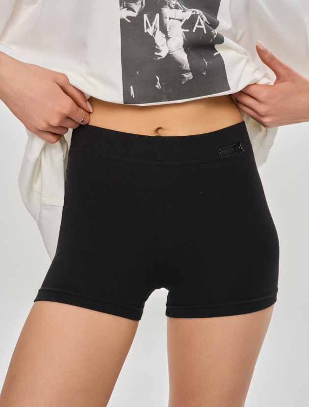 Укороченные шортики